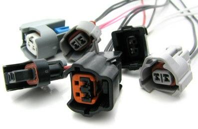 DeatschWerks USCAR to Honda (OBD2/K-Series Type) PnP Adapter - Case of 50