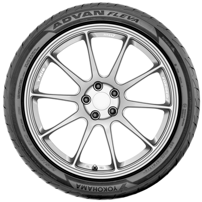 Yokohama Tire Yokohama Advan Fleva V701 Tire - 205/40R18 86W