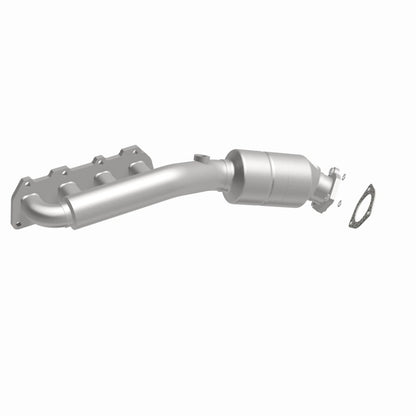 MagnaFlow Direct Fit Catalytic Converter 02-04 VW Passat 4.0L