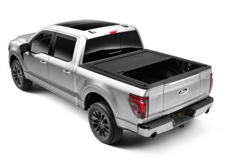 Retrax RealTruck 19-26 RAM 1500 5.7ft Bed w/RAMBOX (w or w/o MultiFunc Tailgate) RetraxPRO EZ-Off FRC-4000