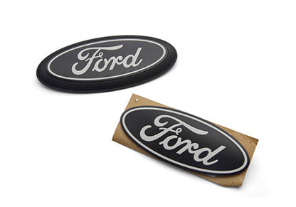 Ford Racing 24-26 F-150 Black Oval Kit w/o Camera
