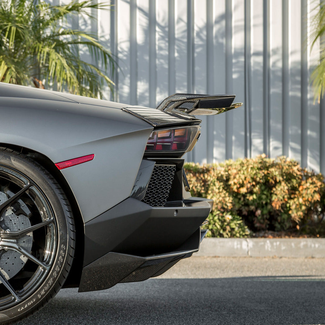 Vorsteiner 0717LOV Lamborghini Aventador Zaragoza Edizione Aero Wing
