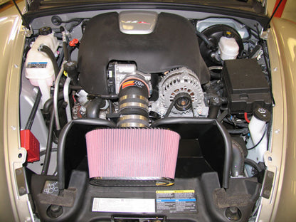 K&N Engineering K&N 05 Chevy SSR V8-6.0L Performance Intake Kit