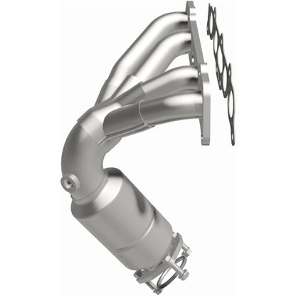 MagnaFlow Direct Fit Catalytic Converter 97-01 Toyota Camry 2.2L - California