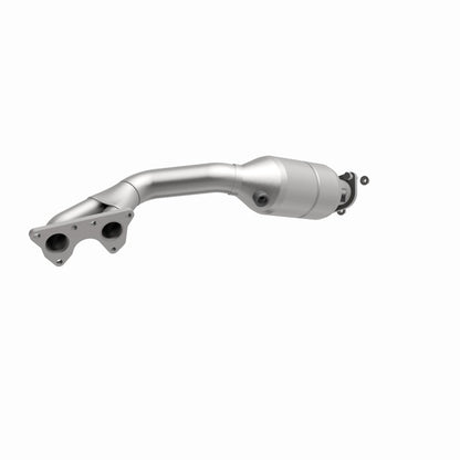 MagnaFlow Direct Fit Catalytic Converter 07-10 Audi S6 5.2L Passenger Rear Manifold