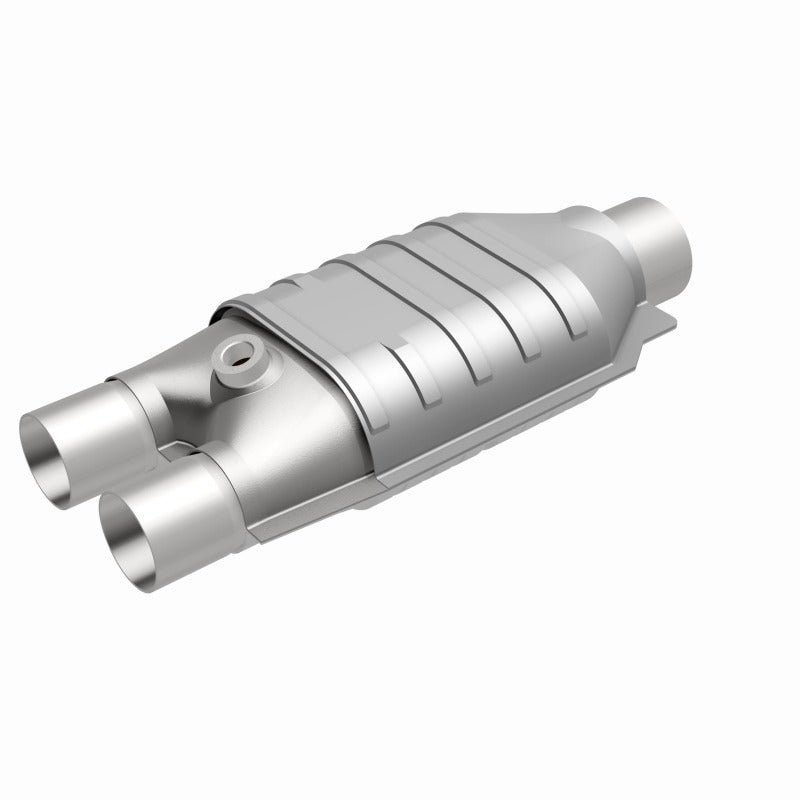 MagnaFlow Universal Catalytic Converter 2/3 D/S Single O2 Boss