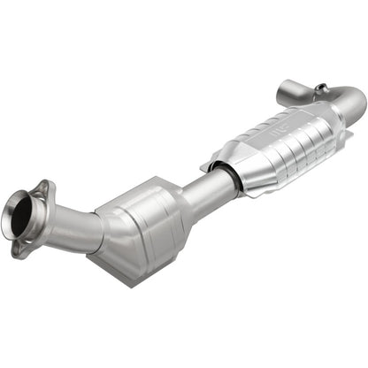 MagnaFlow Direct Fit Catalytic Converter 97-98 E150 E250 Van 4.2L D/