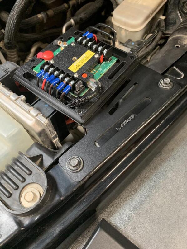 sPOD 07-08 Jeep Wrangler JK SourceLT w/Amber LED Switch Panel