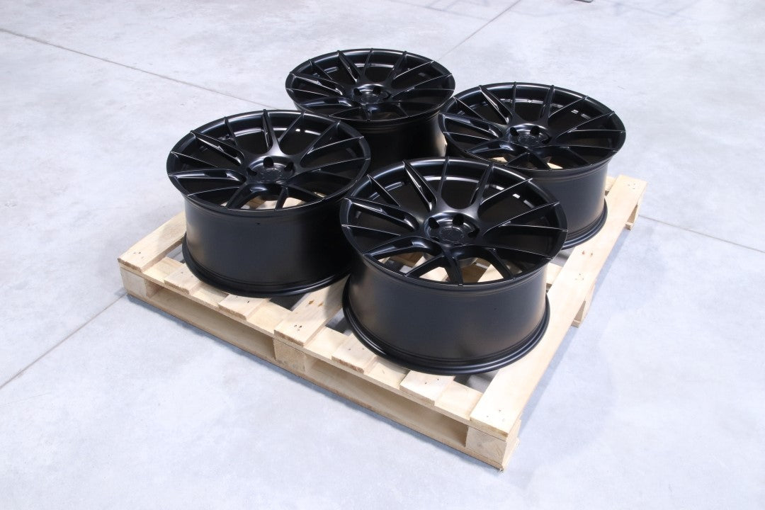 JR Wheels SET-JR#185 Set of JR42 20x10 ET35 + 20x10 ET23 5x108 Matt Black