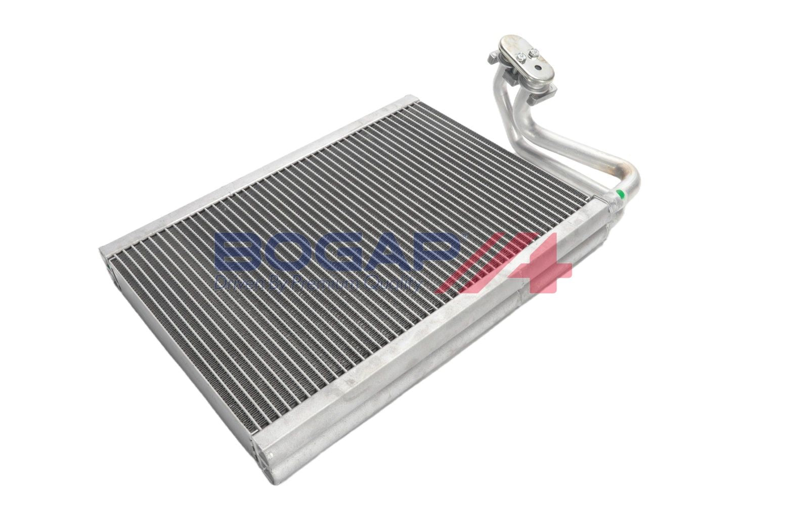 BOGAP C4124104 Evaporator, Air Conditioning