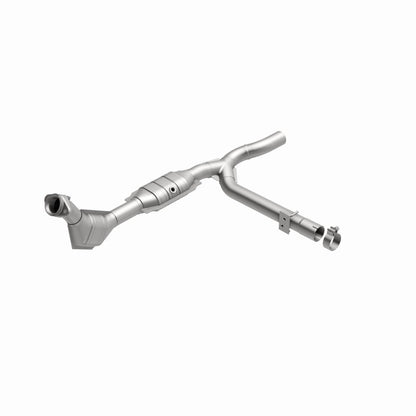 MagnaFlow Direct Fit Catalytic Converter 99-00 Ford F-150 4.6L