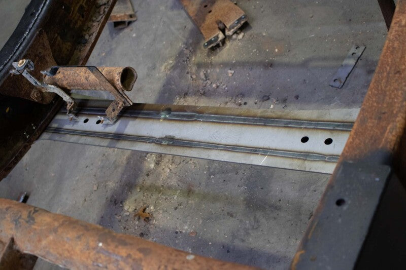 RustBuster Rust Buster 01-10 GM Pickup ABS Crossmember