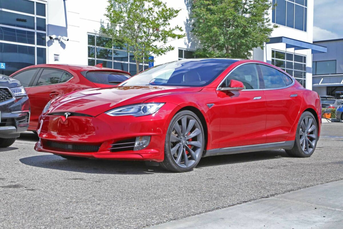 UNPLUGGED PERFORMANCE UP-MS-102-2.1 REFRESH FRONT FASCIA SYSTEM (4 SENSOR), UNPAINTED FOR TESLA MODEL S PRE-2016.5
