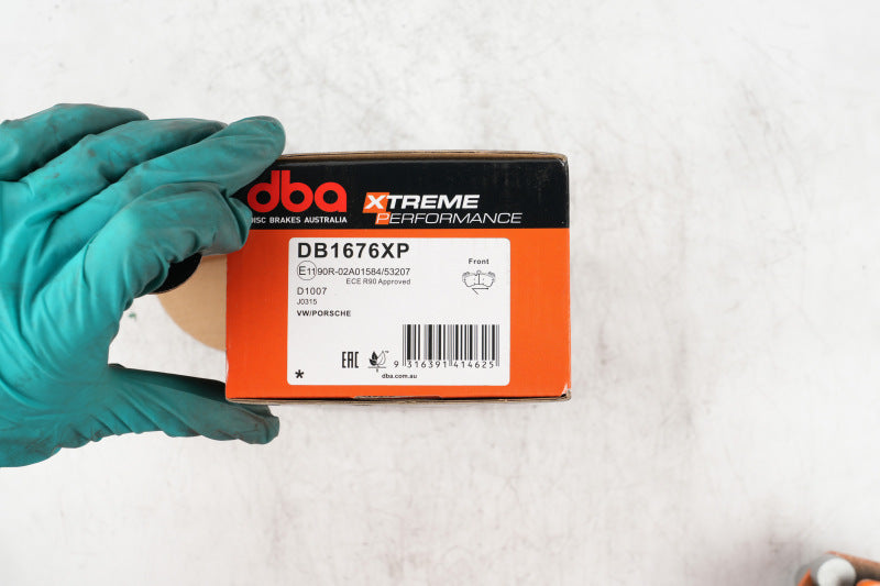DBA 03-08 Porsche Cayenne S XP650 Front Brake Pads