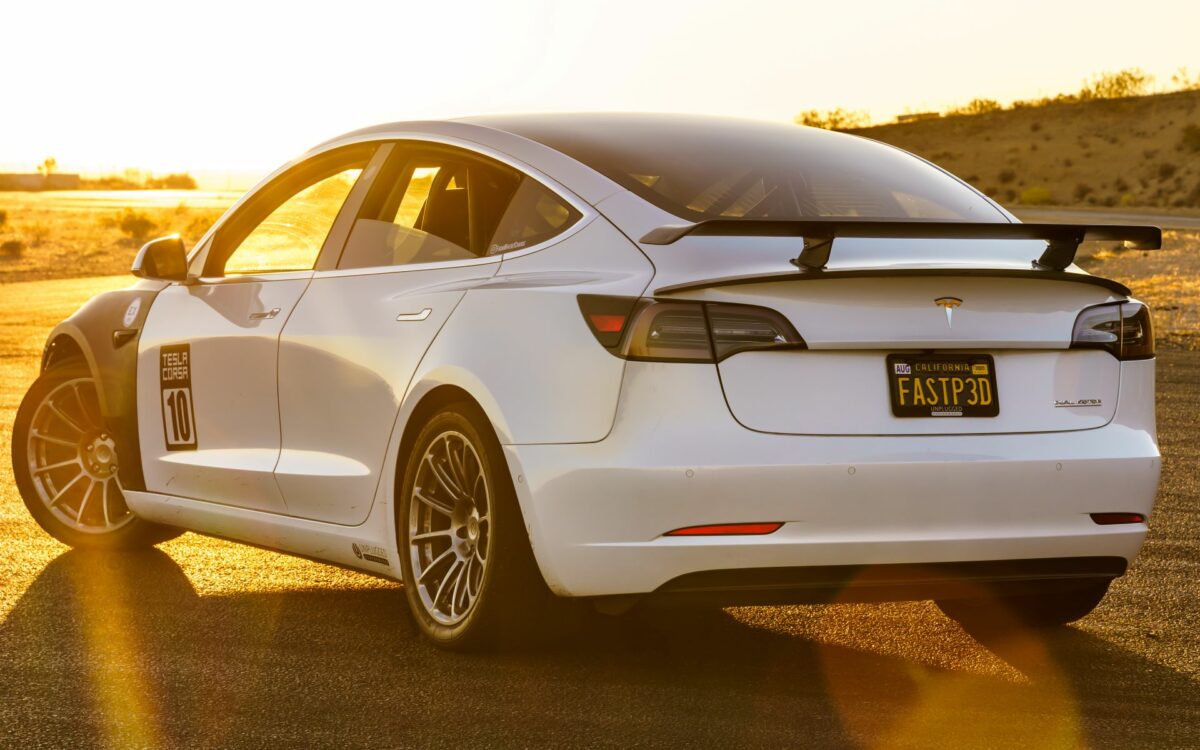 UNPLUGGED PERFORMANCE UP-M3MY-309-4.1 DUAL REAR SPOILER - WING BASE ONLY, GLOSS CARBON FOR TESLA MODEL 3