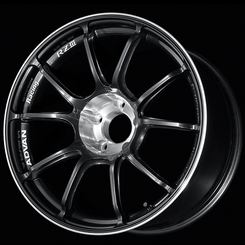 Advan RZIII 18x7.5 / +47 Offset / 5x114.3 BC / 73mm Bore / Black Gun Metallic & Diamond Cut