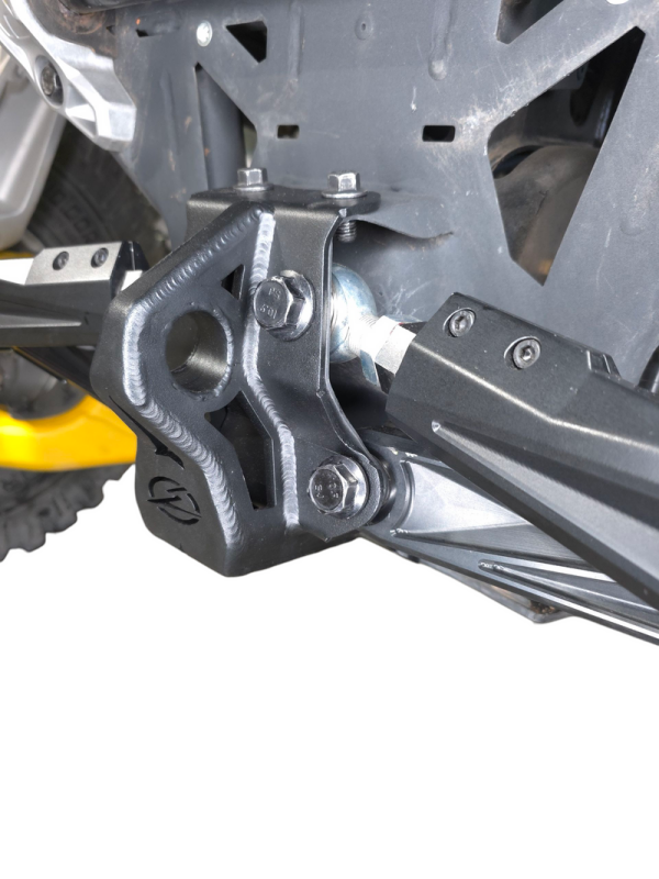 Elektric Off Road Elektric Offroad 24-26 Can Am Maverick R Sheet Metal Radius Rod Plate (2 Seat)