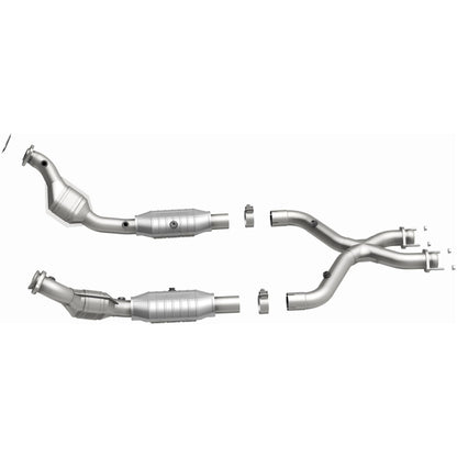 MagnaFlow Direct Fit Catalytic Converter 99-01 Ford Mustang 4.6L