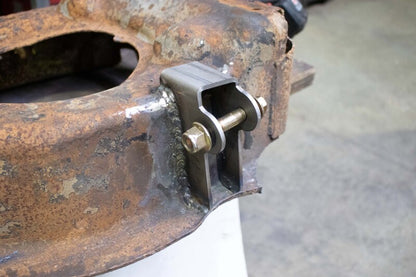 RustBuster Rust Buster 01-10 GM Pickup Body Mount Brackets-(Right)