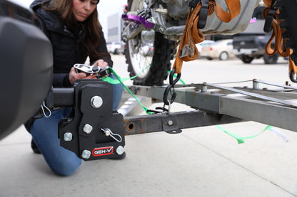 GEN-Y Hitch Gen-Y VOYAGER 4.75in 300lb Cargo TW 700lb Towing TW 7K Overall Hitch