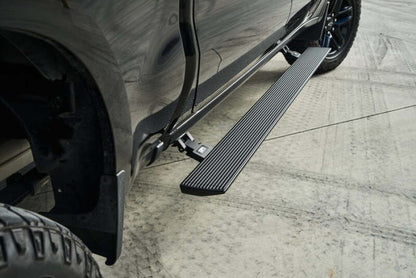 Body Armor 4x4 19-24 GM 1500/2500/3500 Crew Cab (Excl. Classic) E-Power Board Steps - Black