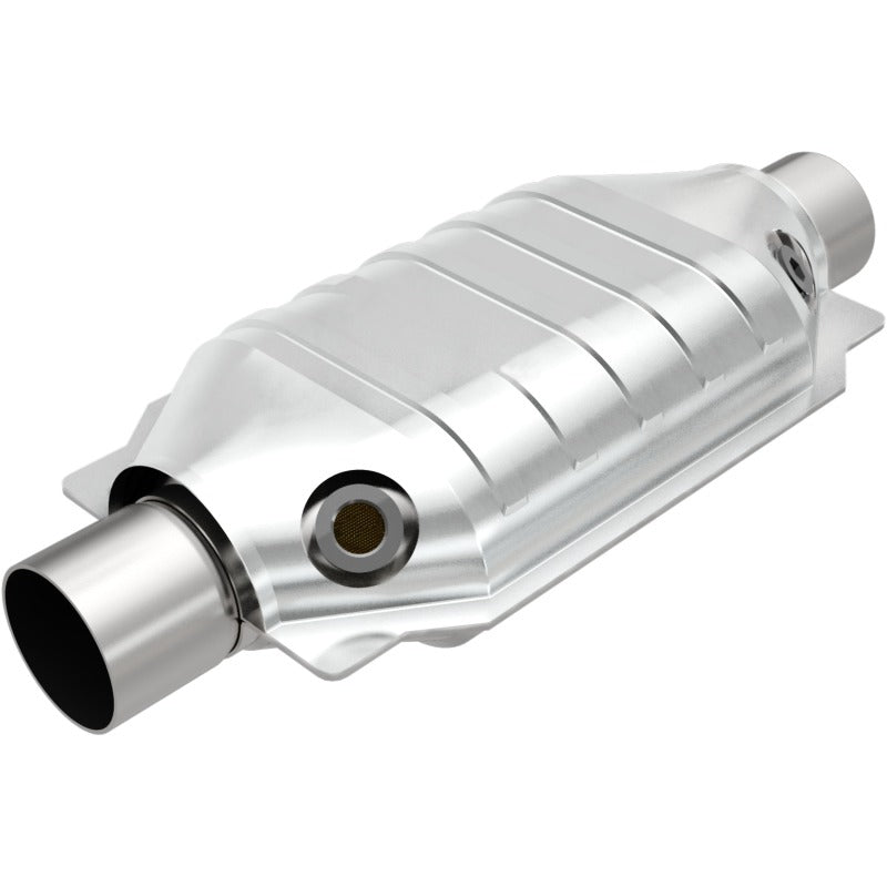 MagnaFlow Universal Catalytic Converter 2 Dual O2 Boss