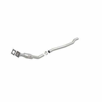 MagnaFlow Direct Fit Catalytic Conv 01-04 Chrysler/Dodge Truck Town & Country Van/Grand Caravan 3.8L