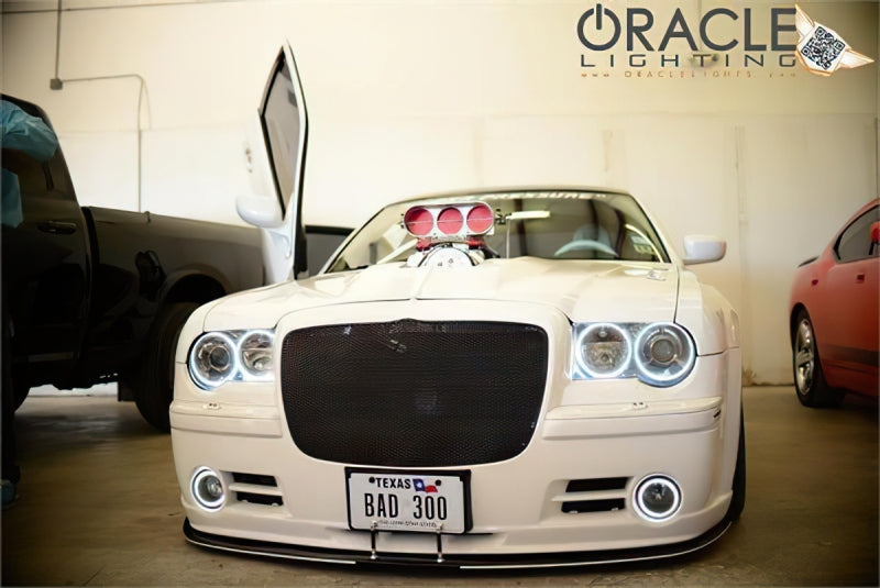 ORACLE Lighting Oracle Chrysler 300 Base 05-10 LED Fog Halo Kit - Amber
