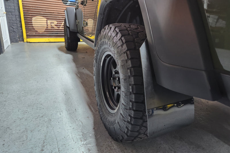 Rally Armor 19-25 Jeep JT Gladiator (Mojave/Rubicon) Black Mud Flap w/Metallic Black Logo