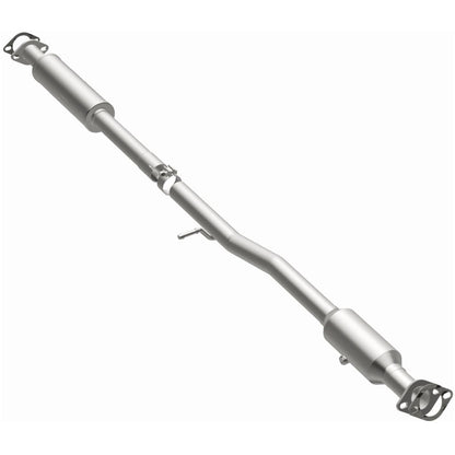 MagnaFlow Direct Fit Catalytic Converter OEM 14-15 Hyundai Tucson 2.0L Underbody