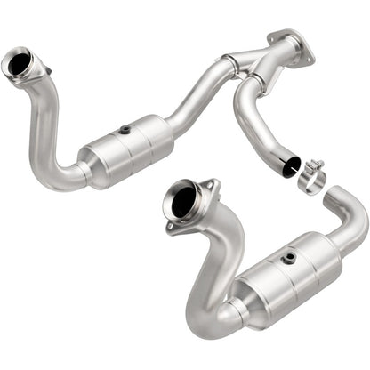 MagnaFlow DF Cat Conv 08-10 Ford F-250/F-250 SD/F-350/F-350 SD 5.4L/6.8L/F-450 SD 6.8L Y-Pipe Assy