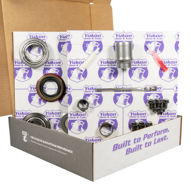 Yukon Gear & Axle Yukon Gear 8.2in GM 3.08 Rear Ring & Pinion Install Kit 2.25in OD Axle Bearings and Seals