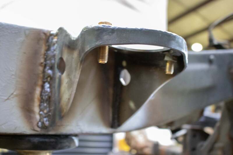 RustBuster Rust Buster 95-04 Toyota Tocoma Front Cab Mount - RIde Side