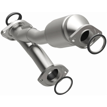 MagnaFlow Direct Fit Catalytic Converter 01-03 Highlander 3L rr OEM