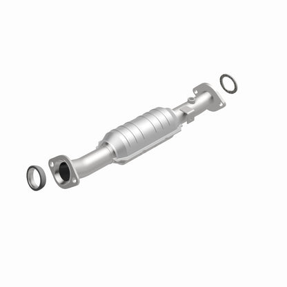 MagnaFlow Direct Fit Catalytic Converter 06-08 Mazda 6 2.3L