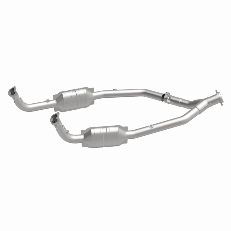 MagnaFlow Direct Fit Catalytic Converter 99-04 LR Discovery V8 OEM