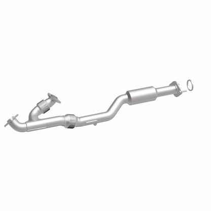 MagnaFlow 13-14 Nissan Pathfinder 3.5L Direct Fit Converter