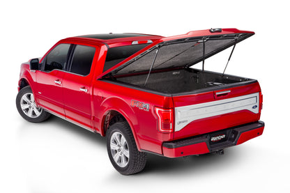 UnderCover 17-18 GMC Sierra 1500 (19 Limited) 5.8ft Elite LX Bed Cover - Gasoline Elite