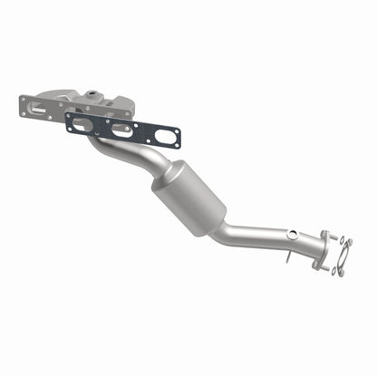 MagnaFlow Direct Fit Catalytic Converter BMW 3 01-05 Front