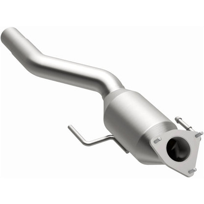 MagnaFlow Direct Fit Catalytic Converter 04-07 VW Touareg 4.2L Driver Side