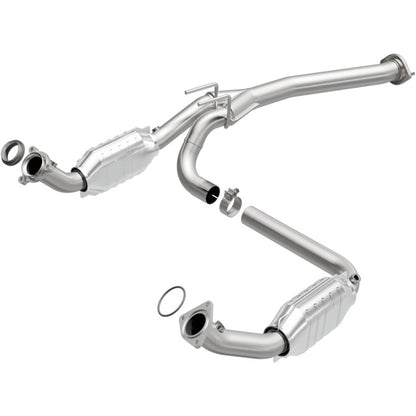 MagnaFlow 03-06 Chevrolet Express 1500 4.3L Direct Fit Converter