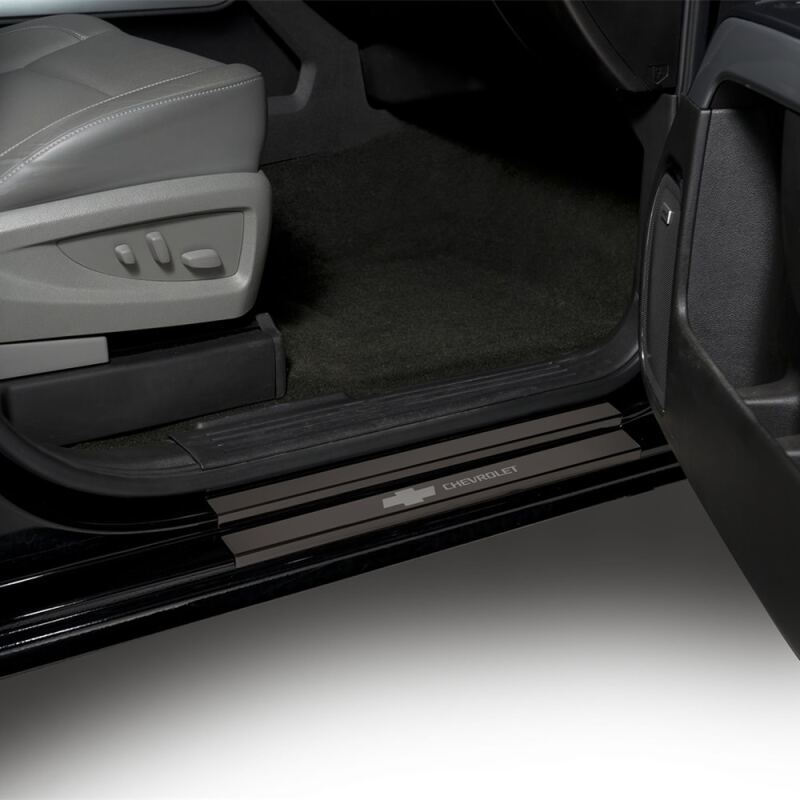Putco 14-18 Chevy Silv LD - Double Cab w/ CHEVROLET Etching (8pcs) Black Platinum Door Sills