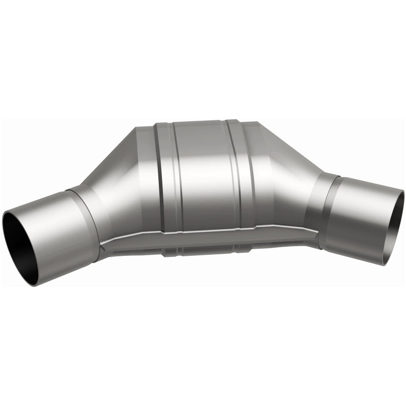 MagnaFlow Universal Catalytic Converter 2.5 Angled In/Out