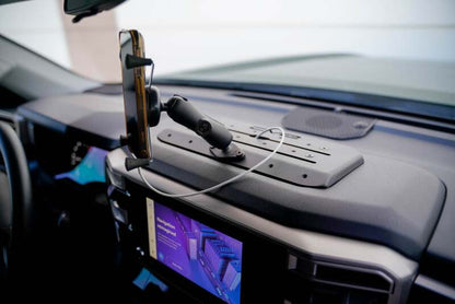 DV8 Offroad DV8 22-23 Toyota Tundra + Sequoia Digital Device Dash Mount