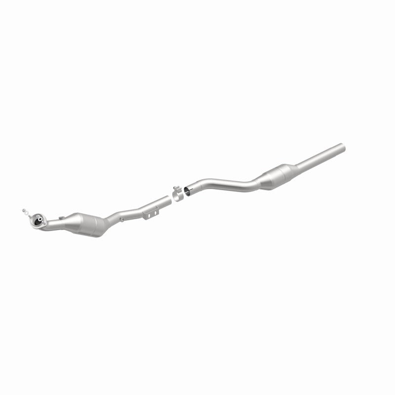 MagnaFlow Direct Fit Catalytic Converter 00-02 Mercedes E430 4.3L