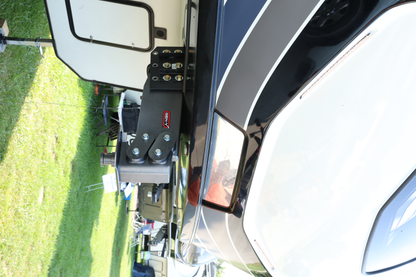 GEN-Y Hitch Gen-Y Executive Torsion-Flex 5th Wheel King Pin Box (2.5K-4.5K PW Range 30K Towing)