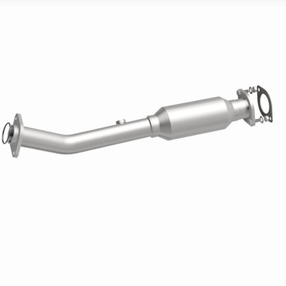 MagnaFlow 05-06 Nissan Titan 5.6L Direct Fit Converter