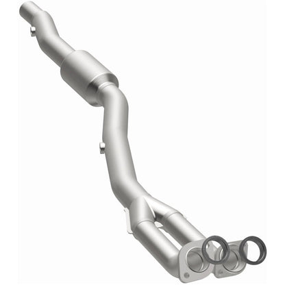 MagnaFlow Direct Fit Catalytic Converter OEM 96-98 BMW 740iL 4.4L