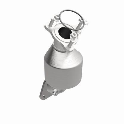 MagnaFlow Direct Fit Catalytic Converter 2010-2011 LaCrosse 3.6 L Underbody