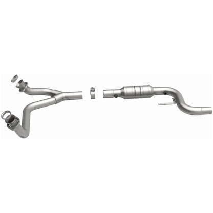 MagnaFlow Direct Fit Catalytic Converter 00-02 Camaro/Firebird 3.8L